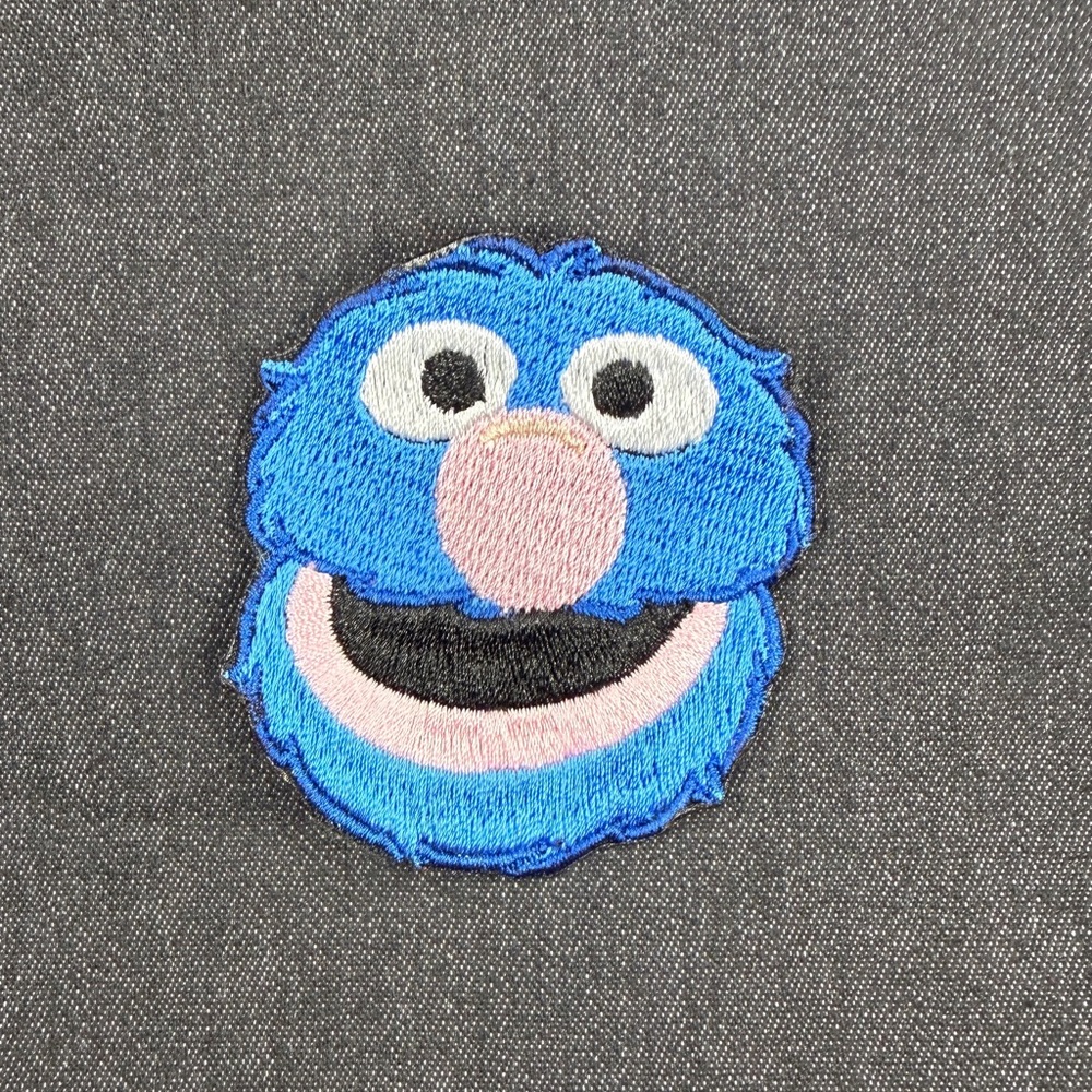 ✨4/$15✨Sesame Street Grover Embroidered Patch